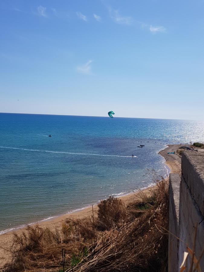Casa Vacanze Brezza Di Gaffe Torre di Gaffe Buitenkant foto