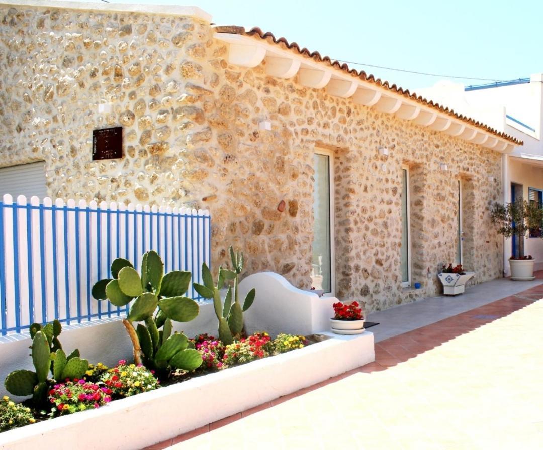Casa Vacanze Brezza Di Gaffe Torre di Gaffe Buitenkant foto